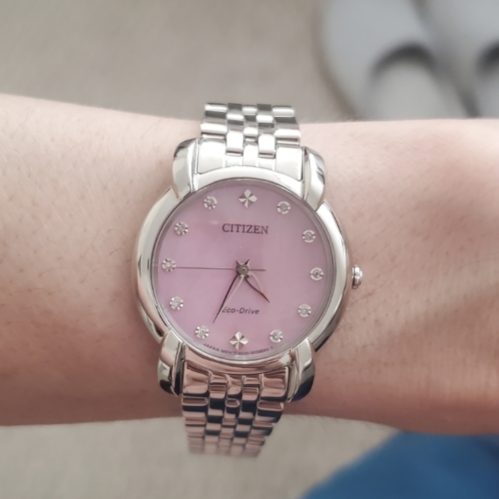 Solar powered pink mother of pearl watch no battery needed CITIZEN Eco Drive